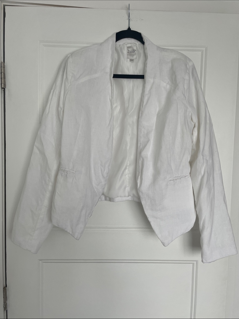 Twik Linen Blazer